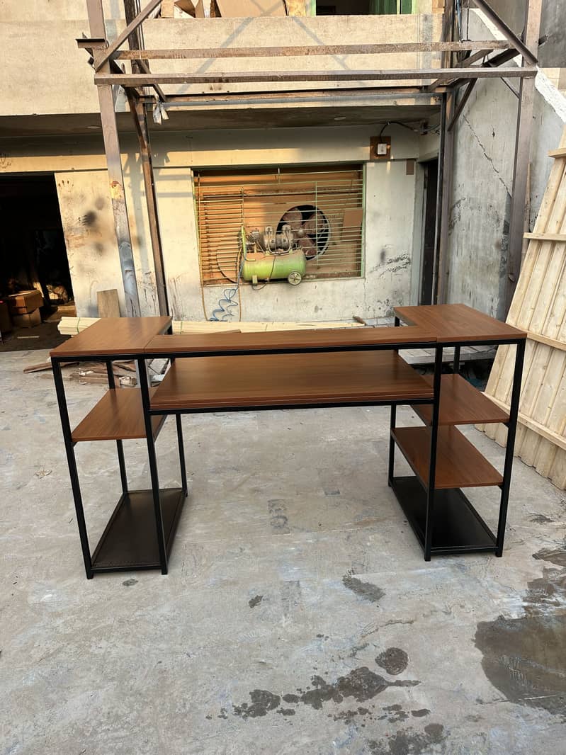 Computer table 2
