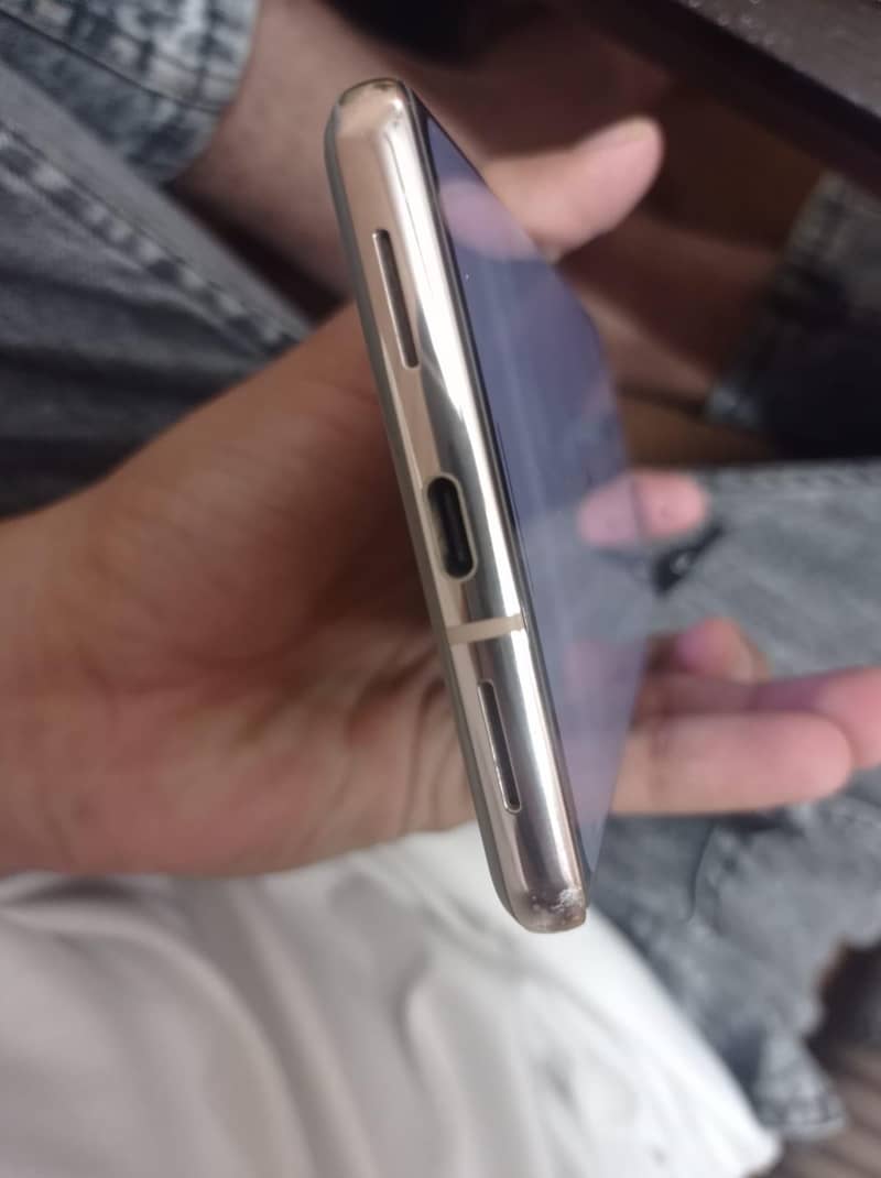 Google Pixel 7 Pro 4