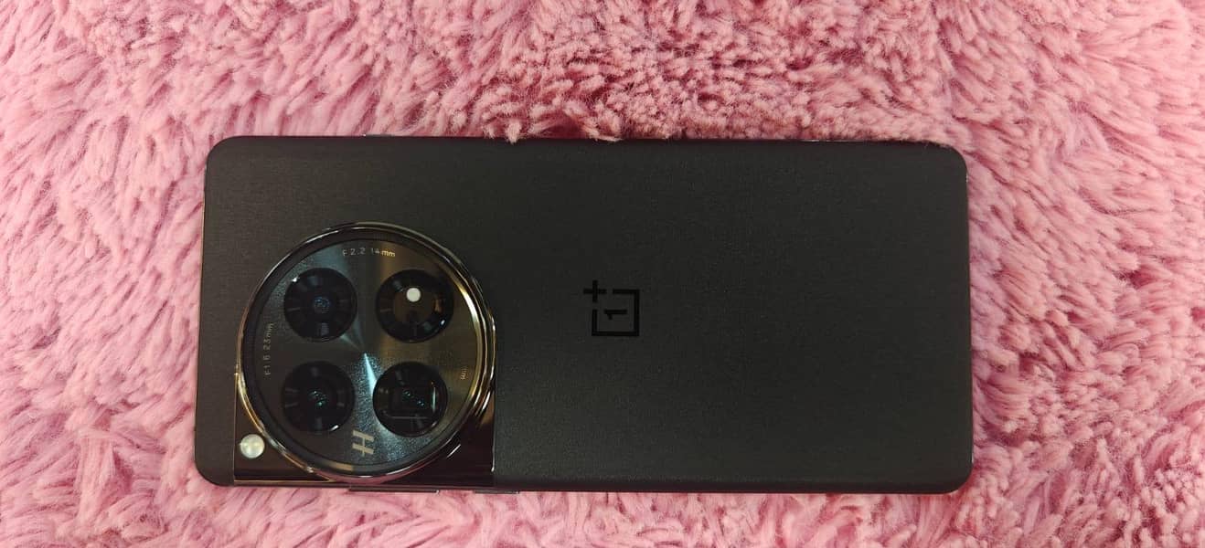 One Plus 12 0