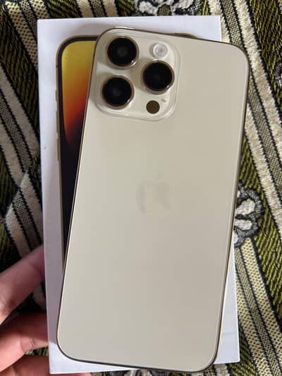 iPhone 14 Pro Max  10/10 Condition Gold Addition  Factory unlocked