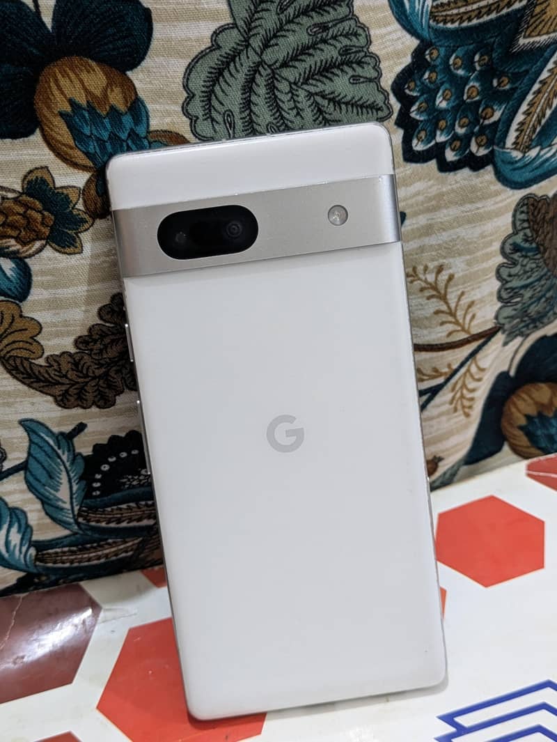Google Pixel 7a 0