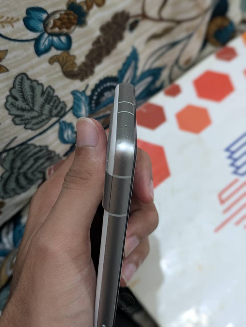 Google Pixel 7a 1