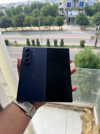 Samsung Mobile Z Fold 7