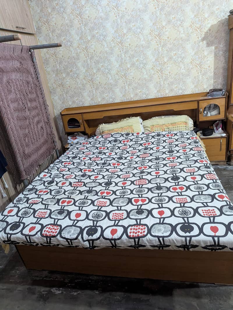 BED ITEMS 0