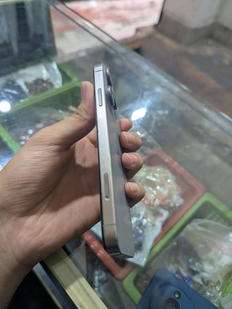 Iphone 15 Pro 1