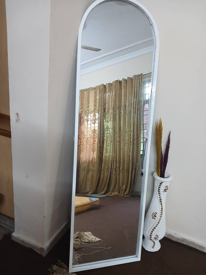 standing mirror 1