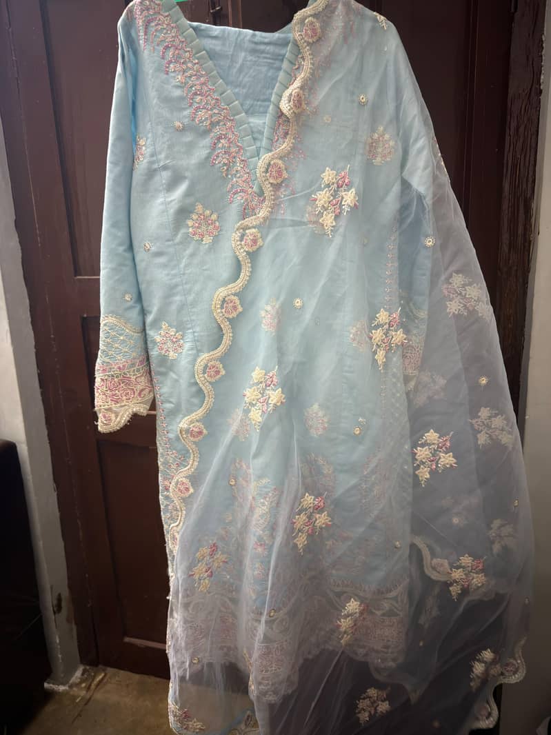dress 3