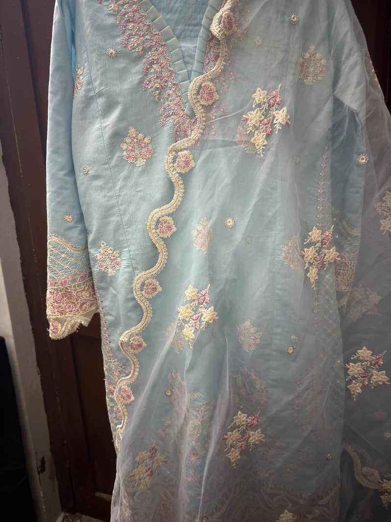 dress 4