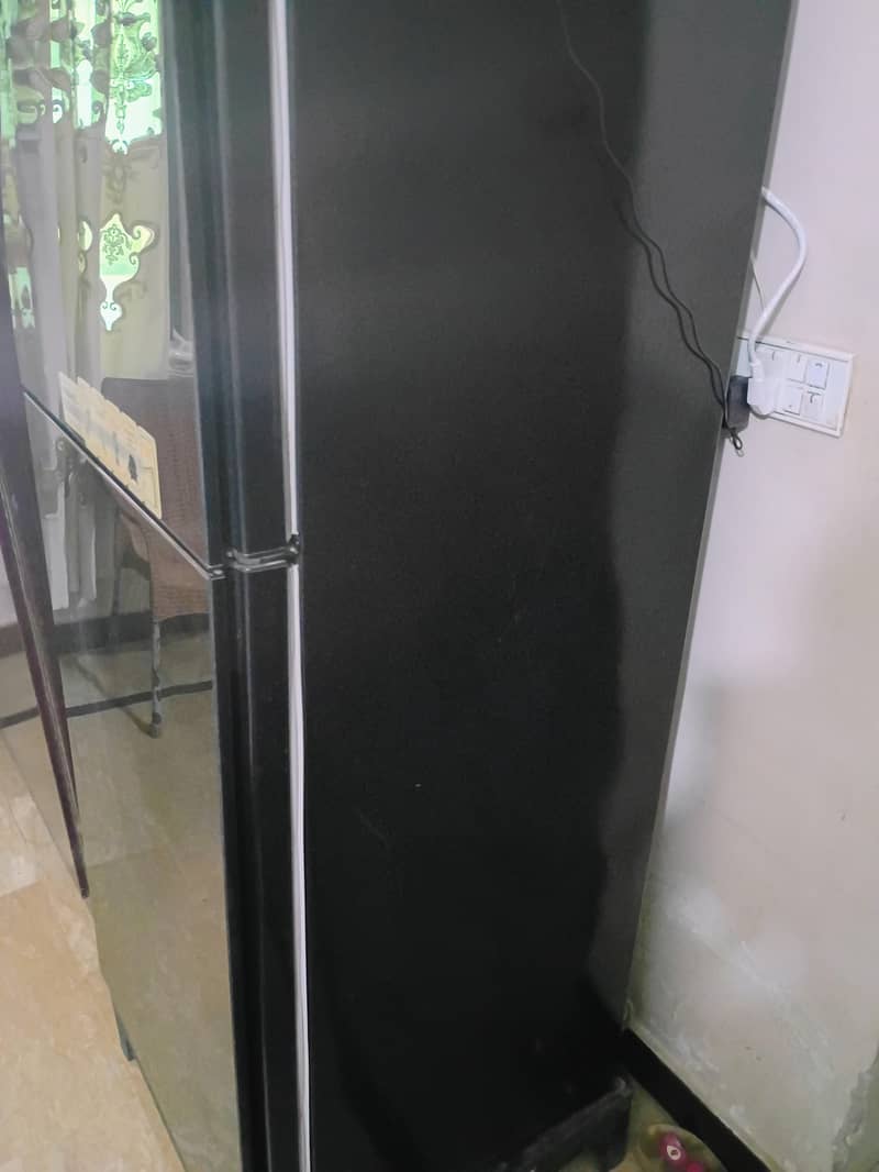 Waves Refrigerator 3