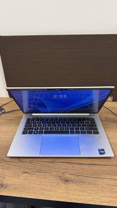HP EliteBook 840 G10 (13th Gen i5) - Touchscreen 16GB DDR5 MINT CONDI