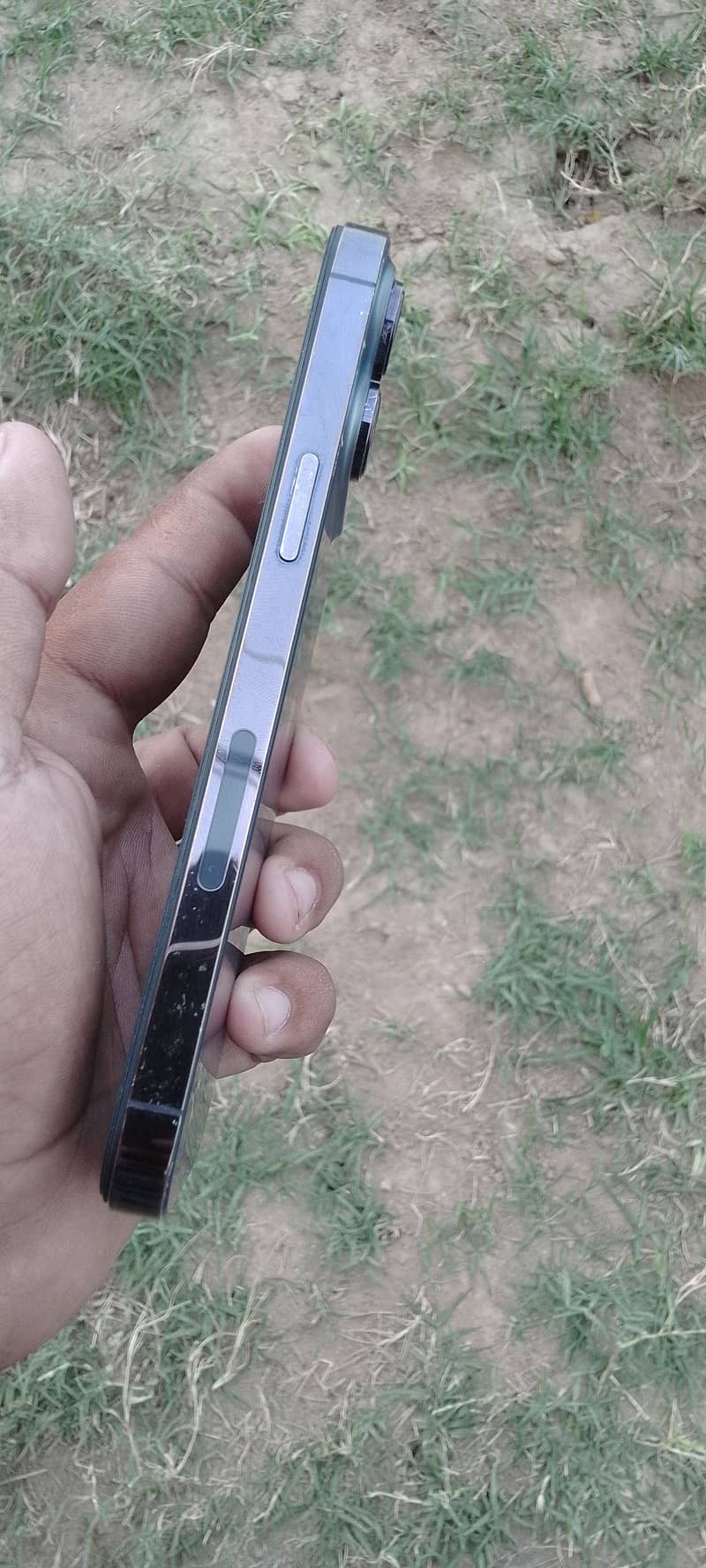 Apple iPhone 14 Pro Max 1