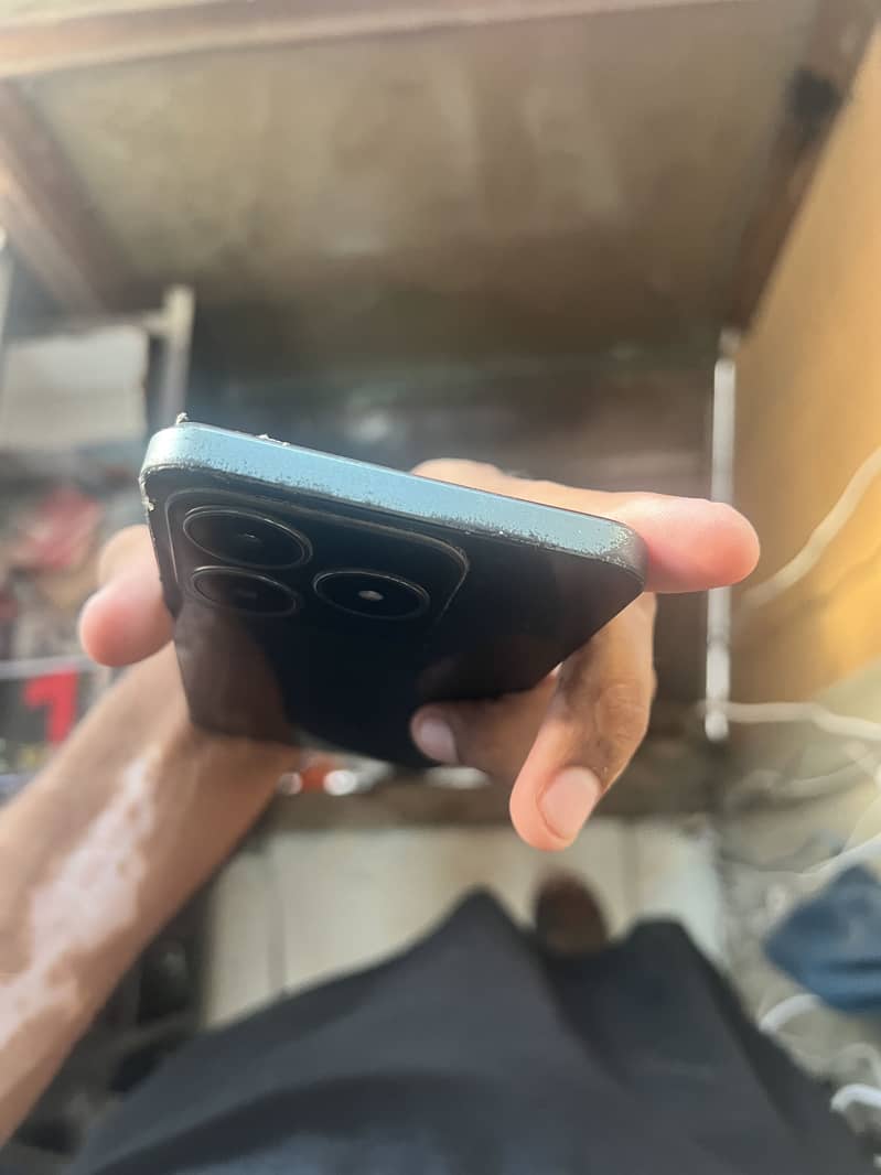 Realme C61 3
