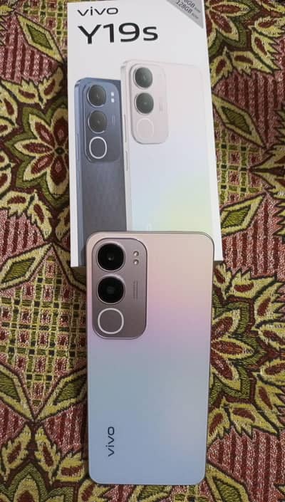 Vivo Y19s