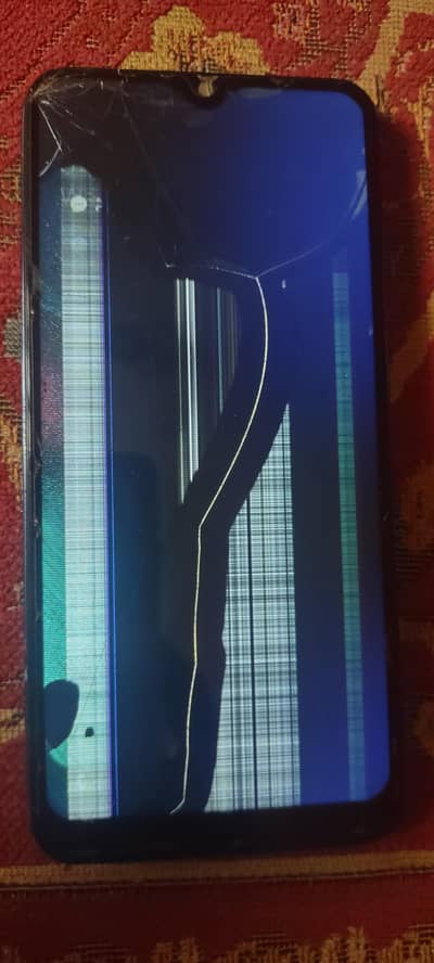 samsung A30 4/64 panel dalega gira tha mobile
