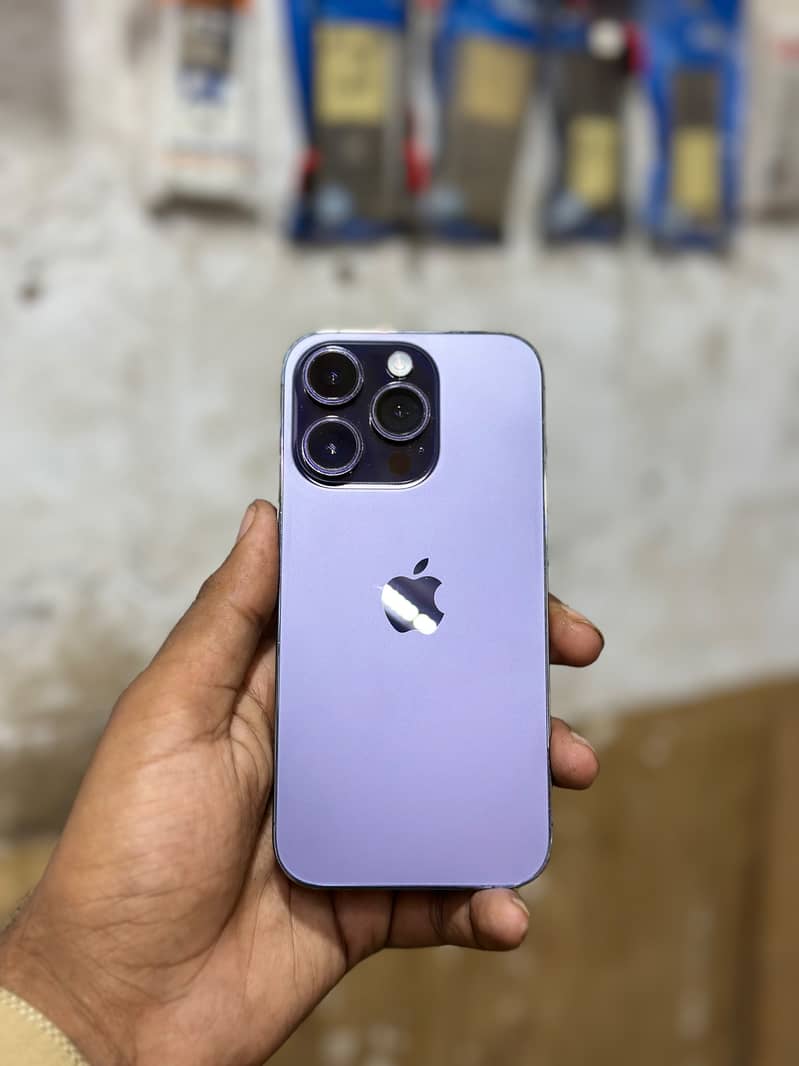 Apple iPhone 14 Pro 0