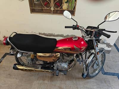 Honda 125 for salle