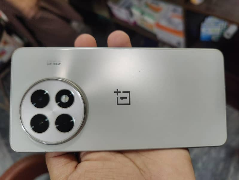 One Plus 13R 3