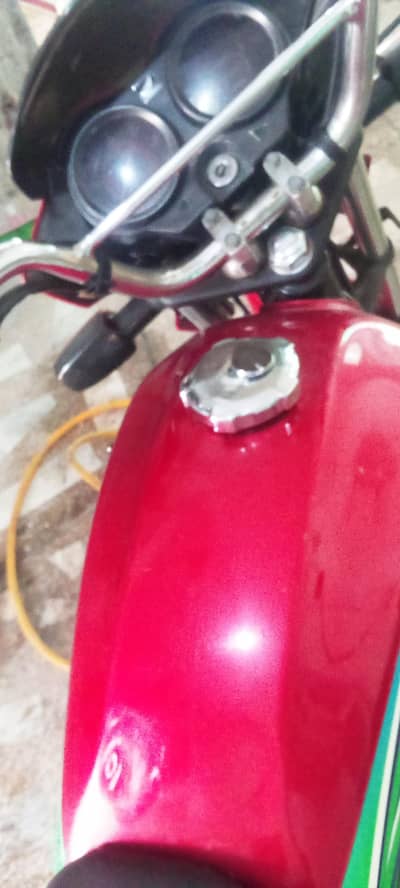 Honda prider in good condition for urgent sale in lahore