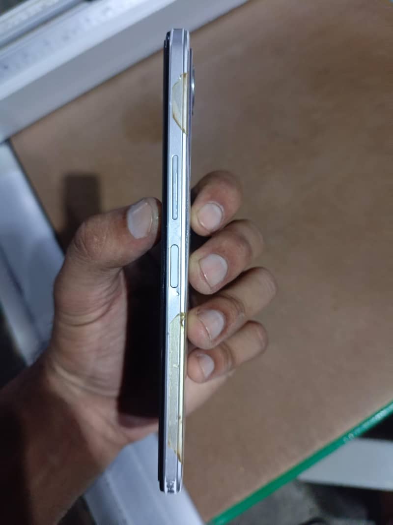 Infinix Note 11 4