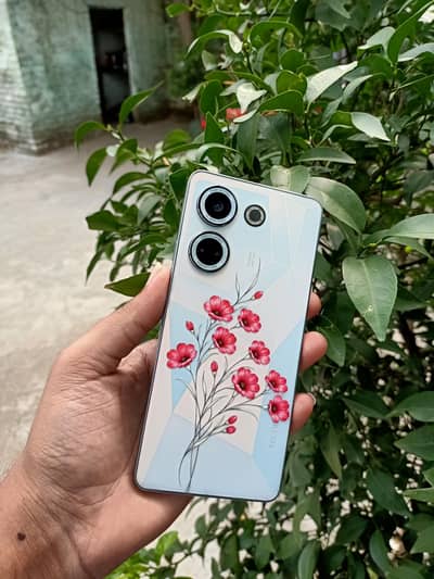 Tecno CAMON 20