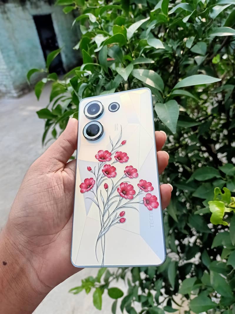 Tecno CAMON 20 2