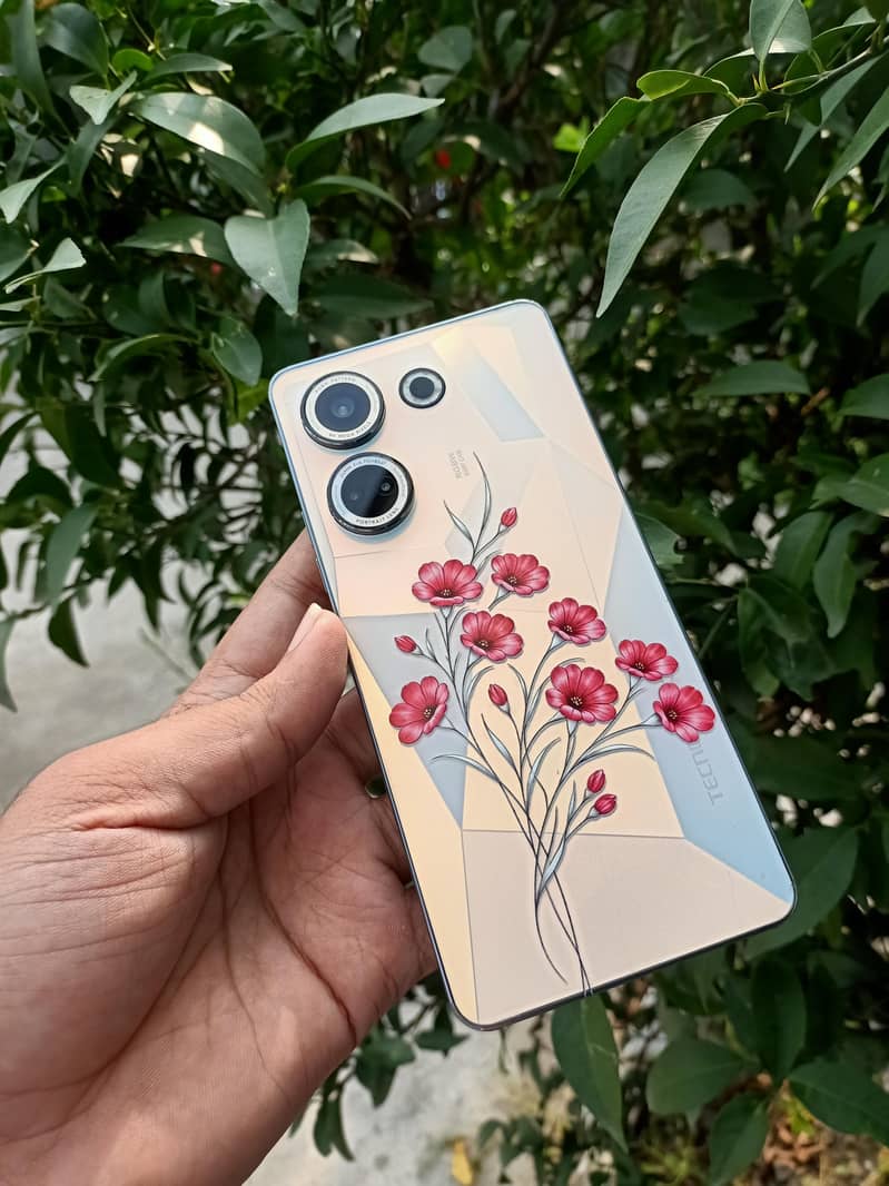 Tecno CAMON 20 9