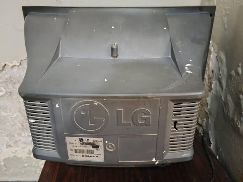 LG tv 3