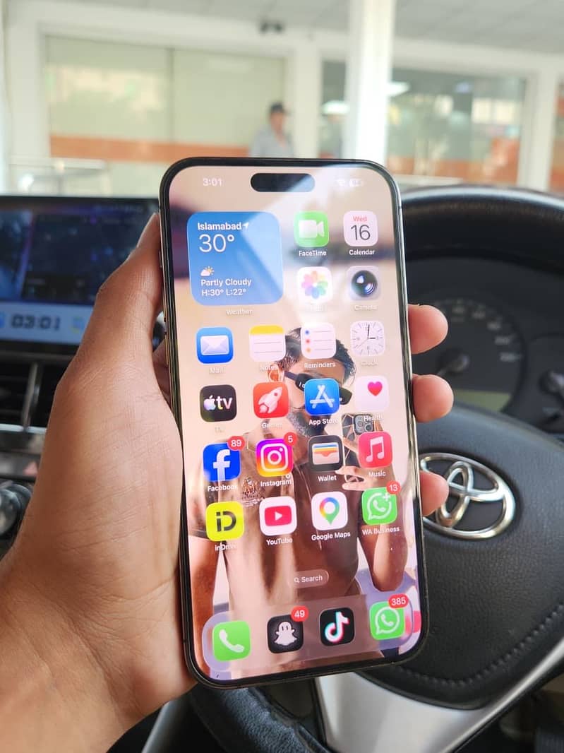 Apple iPhone 14 Pro Max 2