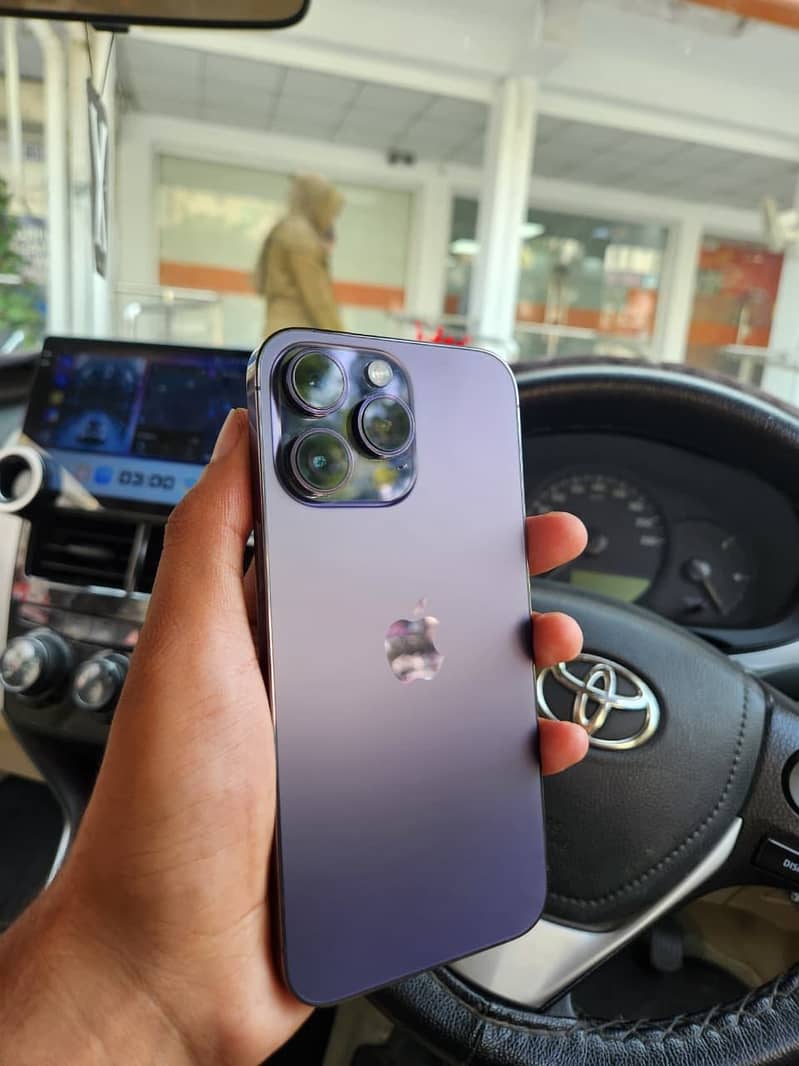 Apple iPhone 14 Pro Max 3
