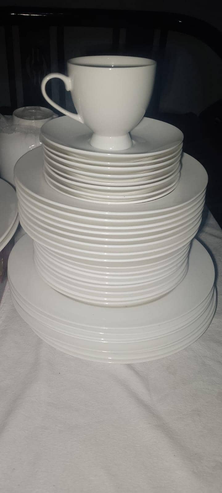 Imported Dinner set 4
