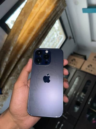 Apple iPhone 14 Pro