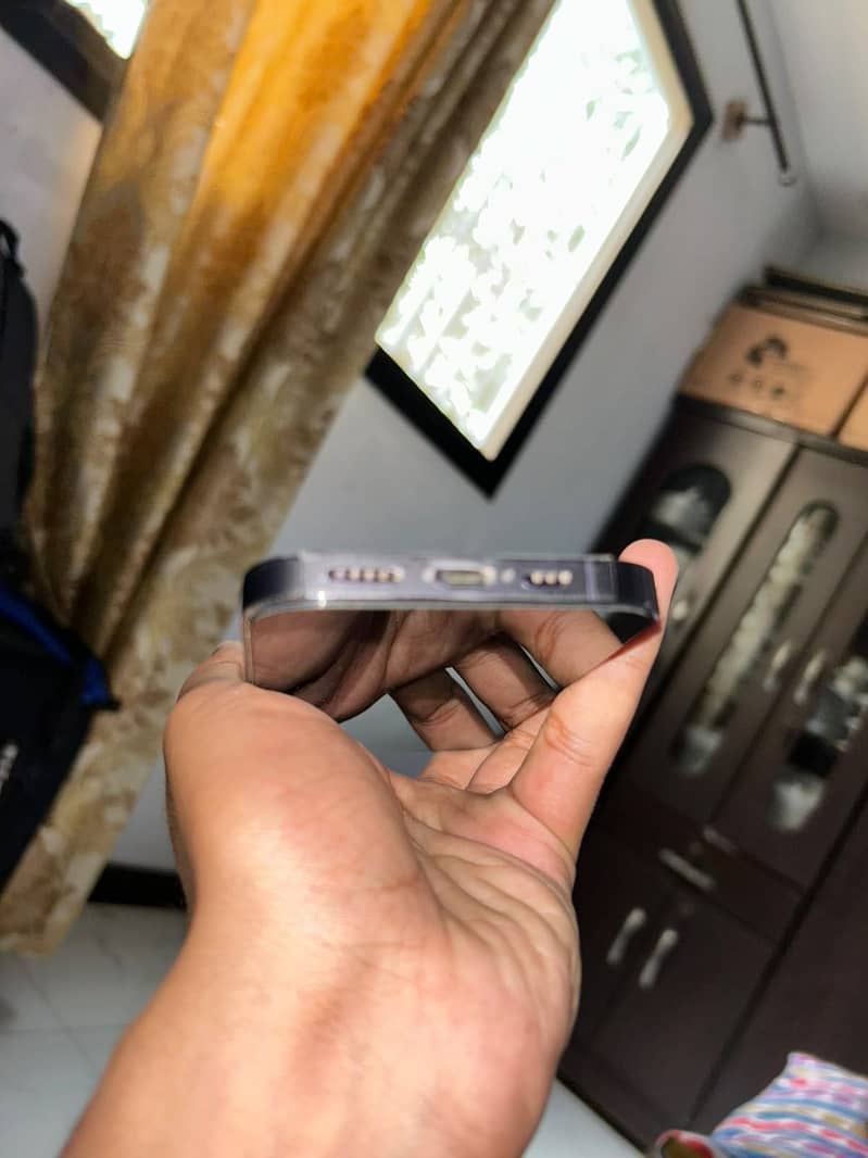 Apple iPhone 14 Pro 3