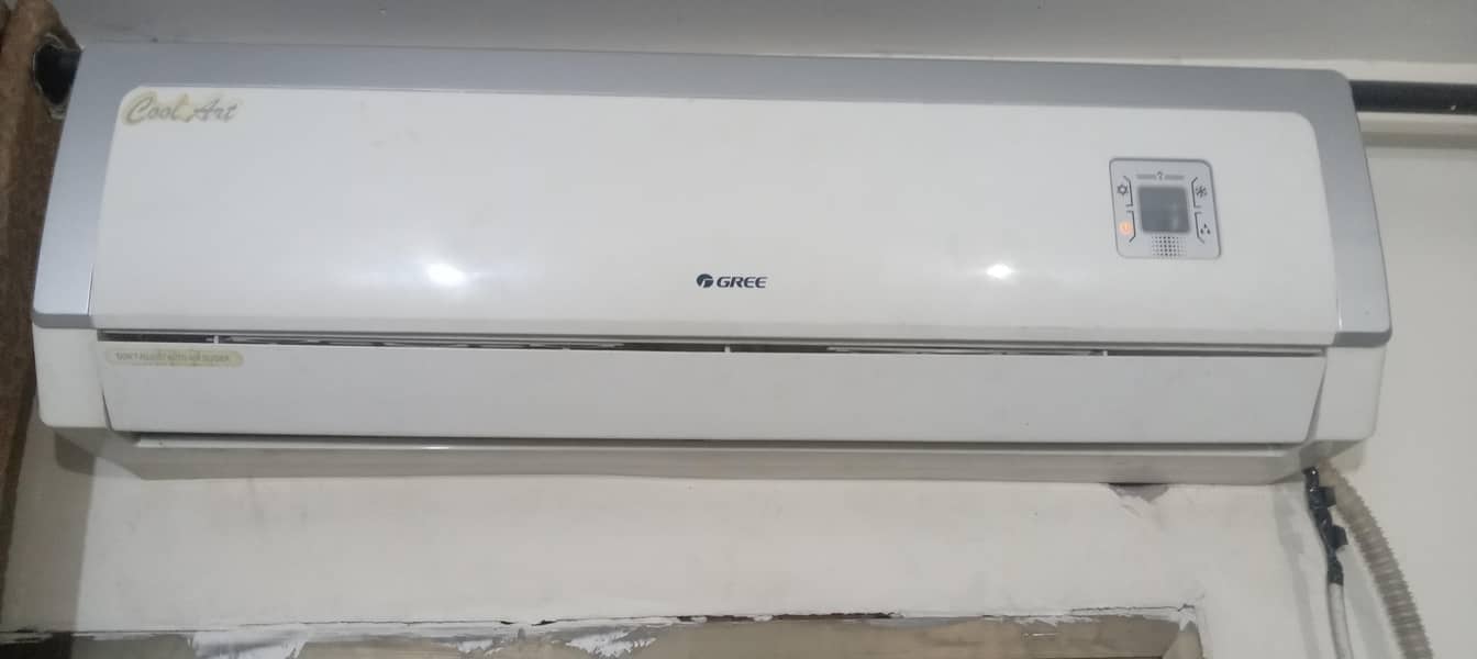 Gree  split unit 1 ton 0