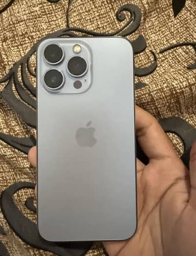 Apple iPhone 13 Pro (factory unlock)