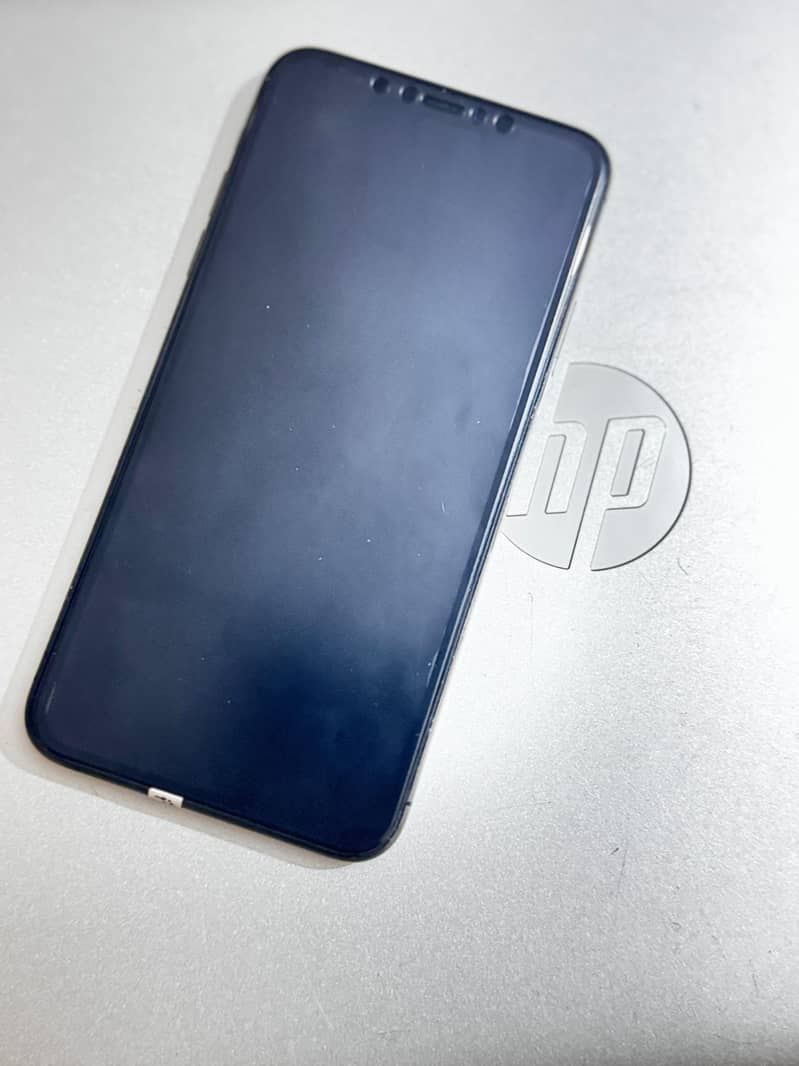 Apple iPhone 15 Pro Max 2