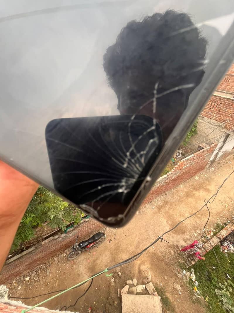 Tecno CAMON 30 2