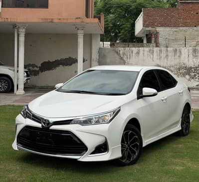 Toyota Corolla Altis 2025