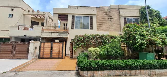Very best 05 Marla house for sale in Bahria town Lahore