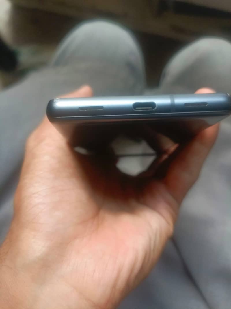 Google Pixel 7a 2