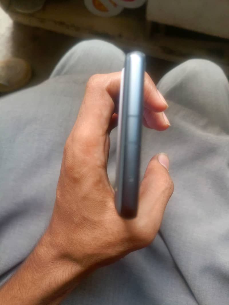 Google Pixel 7a 3