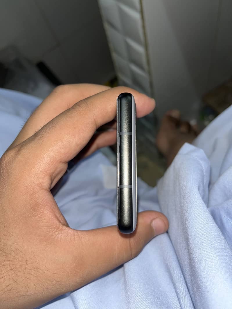 Google Pixel 6a 4