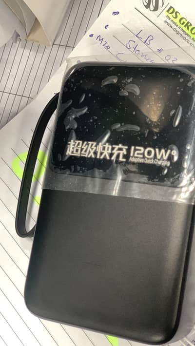 Power bank 30,000 mah