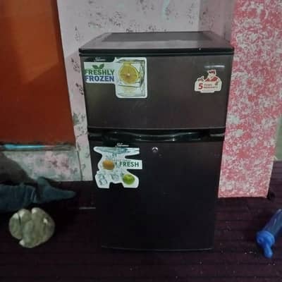 Signature Room Size Refrigerator Fridge