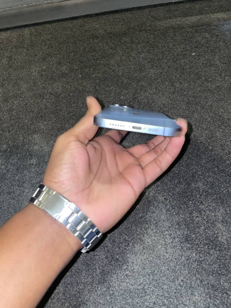 Apple iPhone 14 plus 4