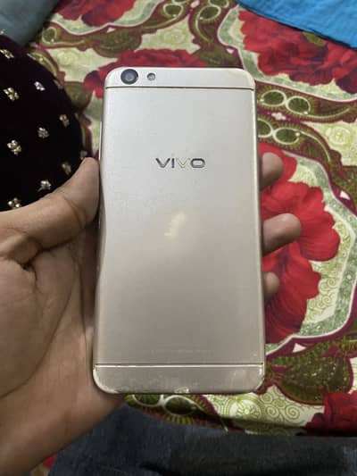 Vivo Y66 urgent sale