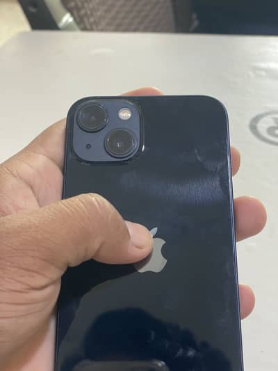 Apple iPhone 13
