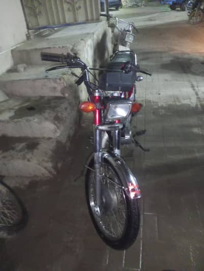 95000  honda 2016 all ok he