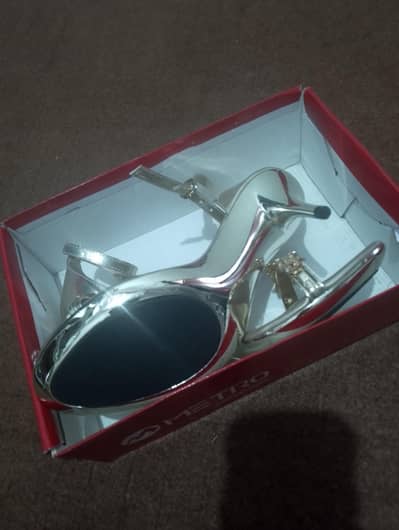 brand new heels