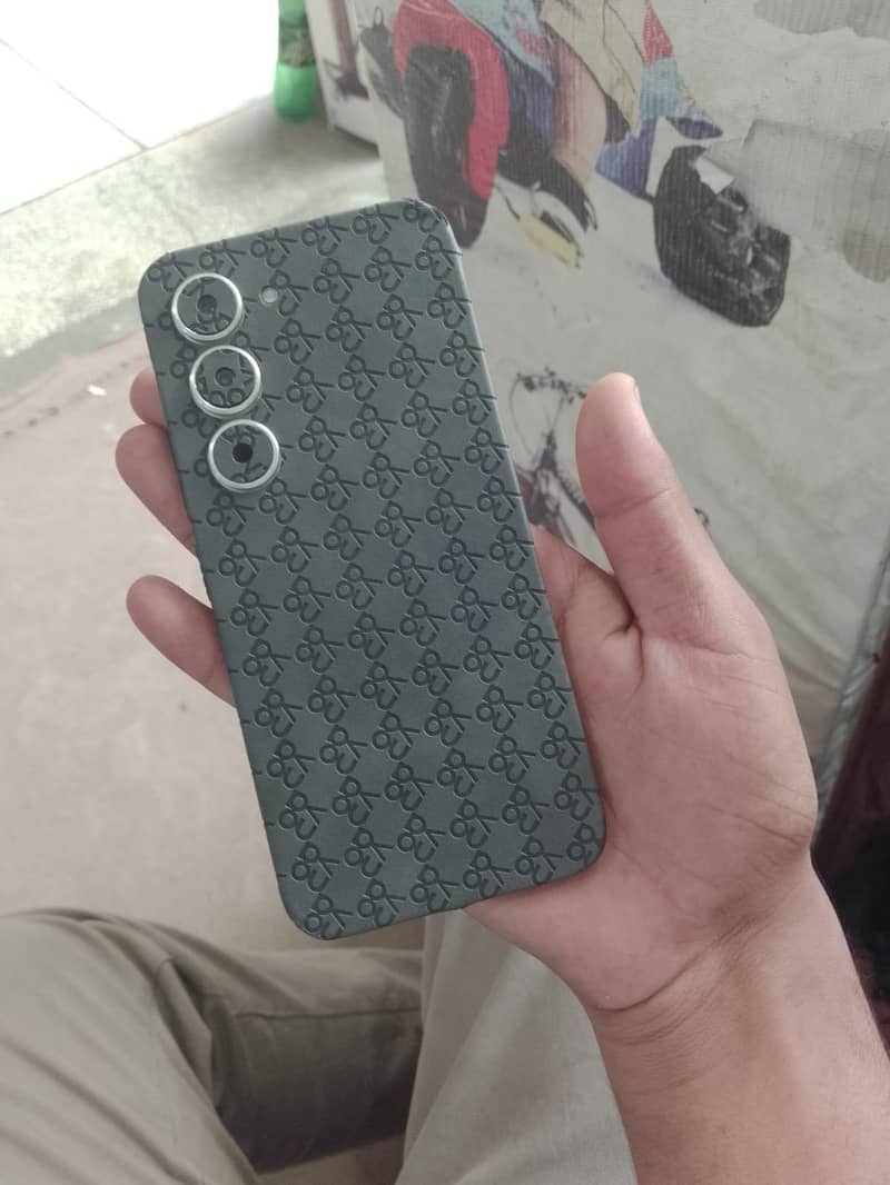 Tecno spark 40 pro 7