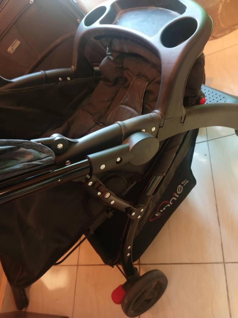 excellent condition pram 5